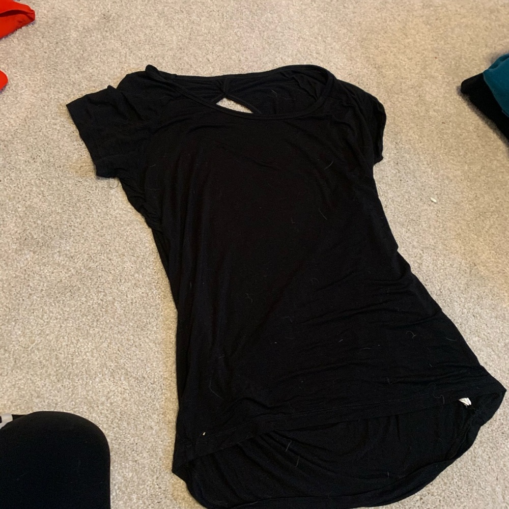 black backless short sleeve t shirt